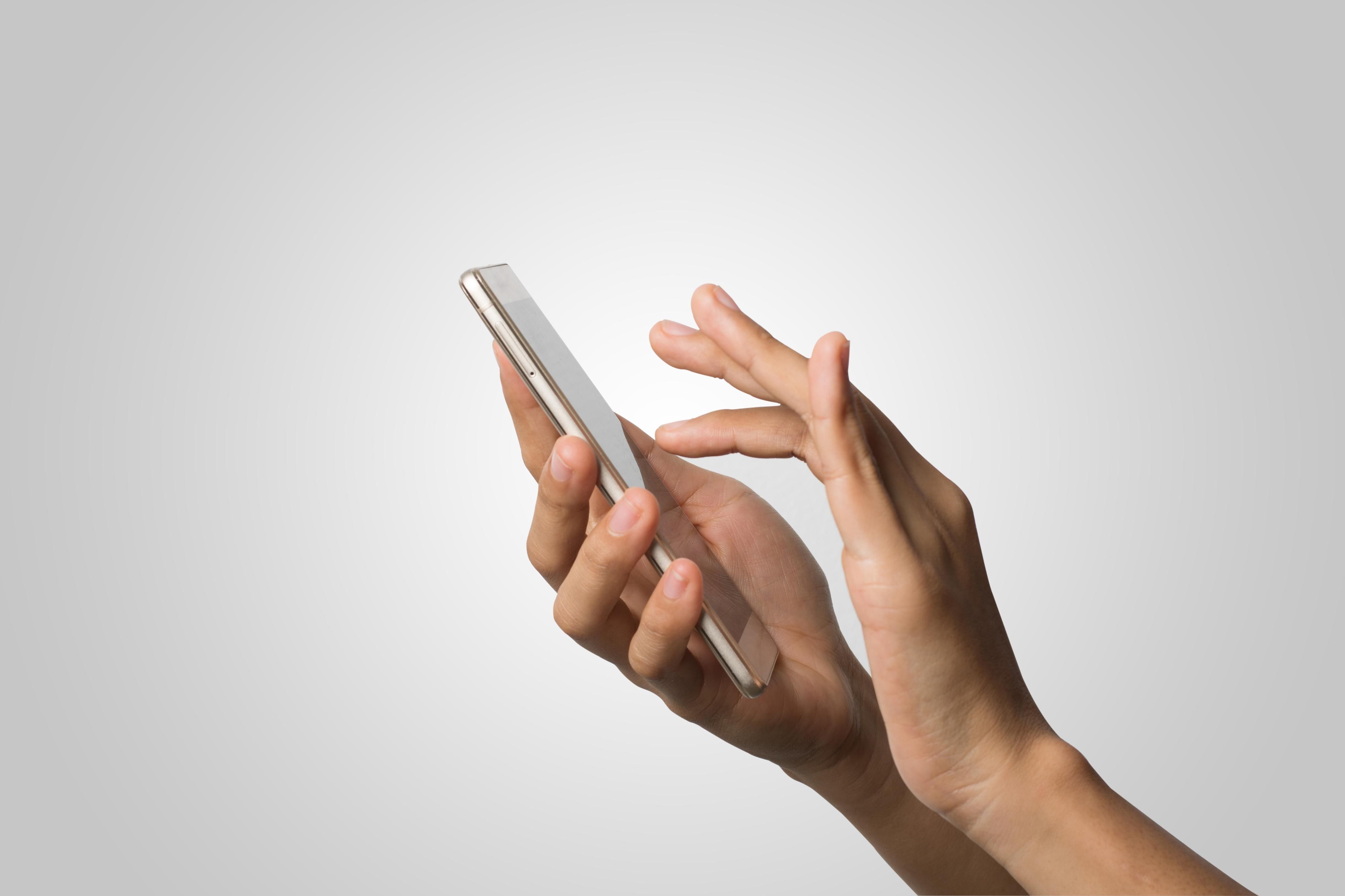 Hukum Bagi Penyebar Screenshot Chat WhatsApp Sembarangan